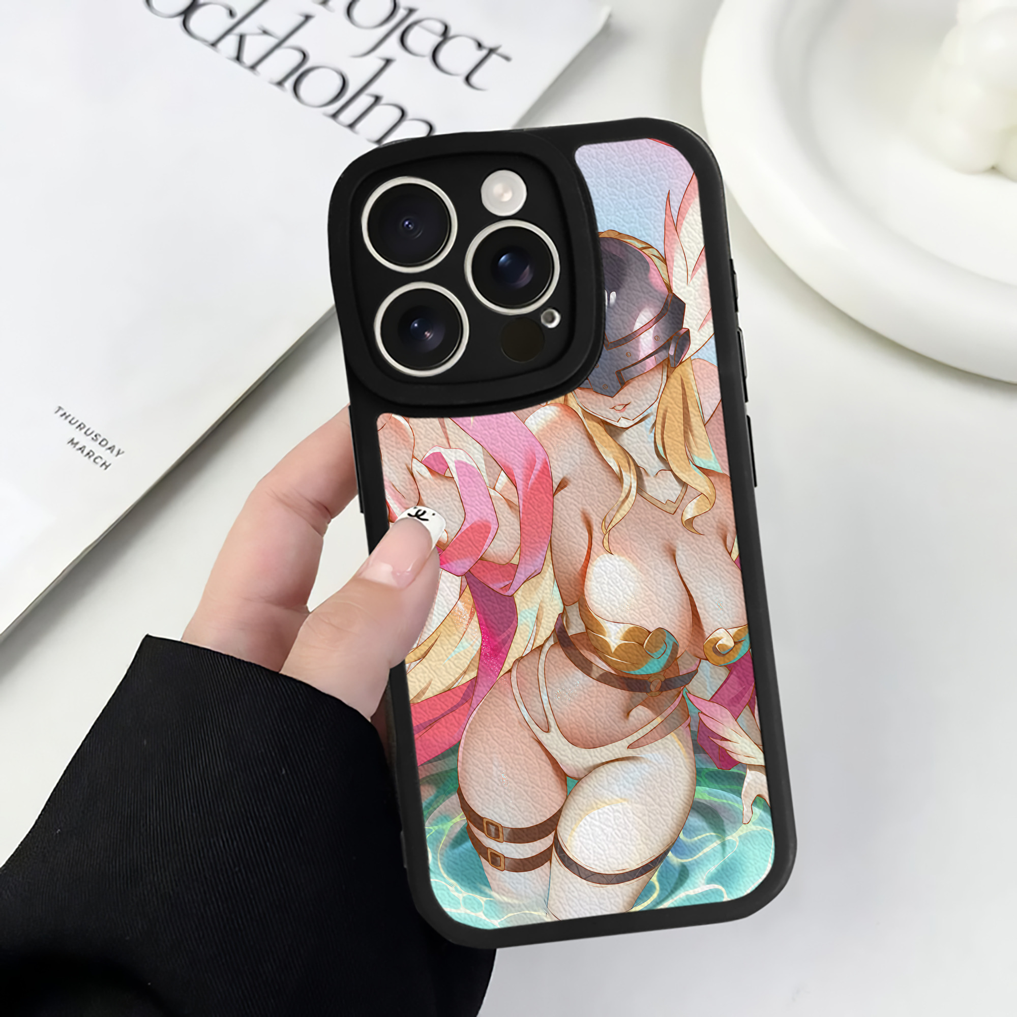 （画像用） Digimon デジタルモンスター/デジモン 【iPhone 16シリーズ対応】シリコンスマホケース（レザー調） 材質：シリコン